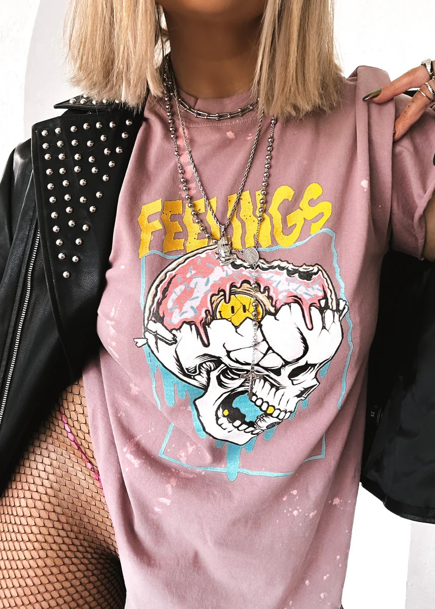 F*CK FEELINGS BLEACHED OUT SIDE SLIT TEE | Pebby Forevee