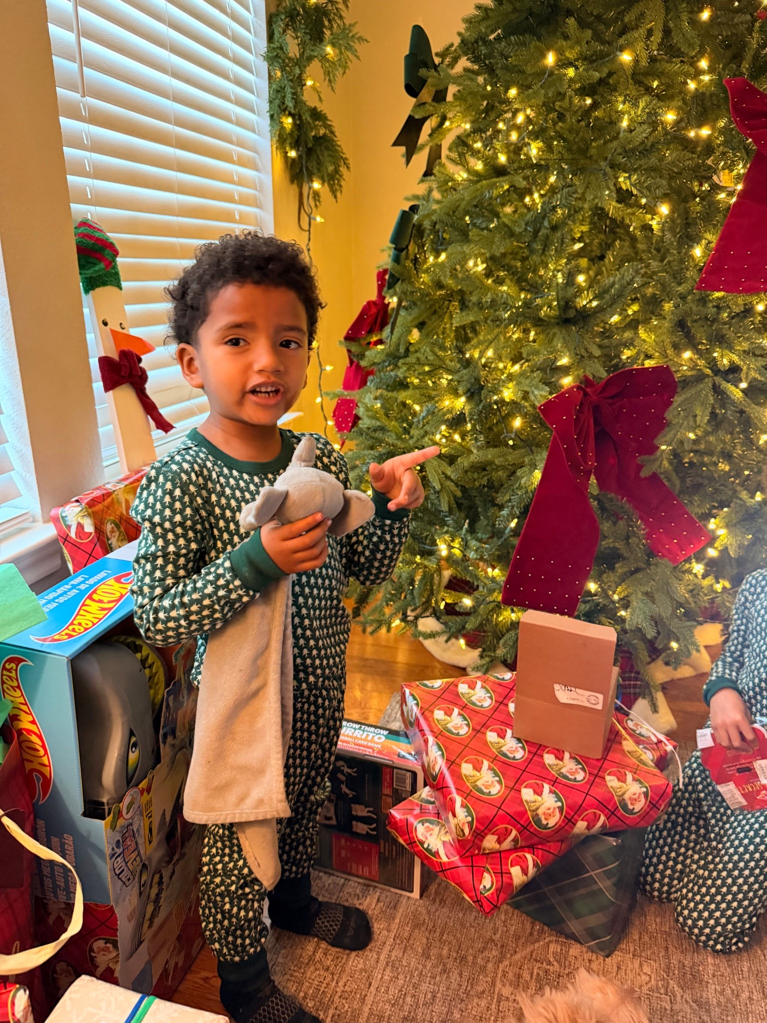 Christmas mornings are made of this kind of magic 🎄✨

#jcrew #christmas # pj

#LTKHoliday #LTKSeasonal #LTKGiftGuide