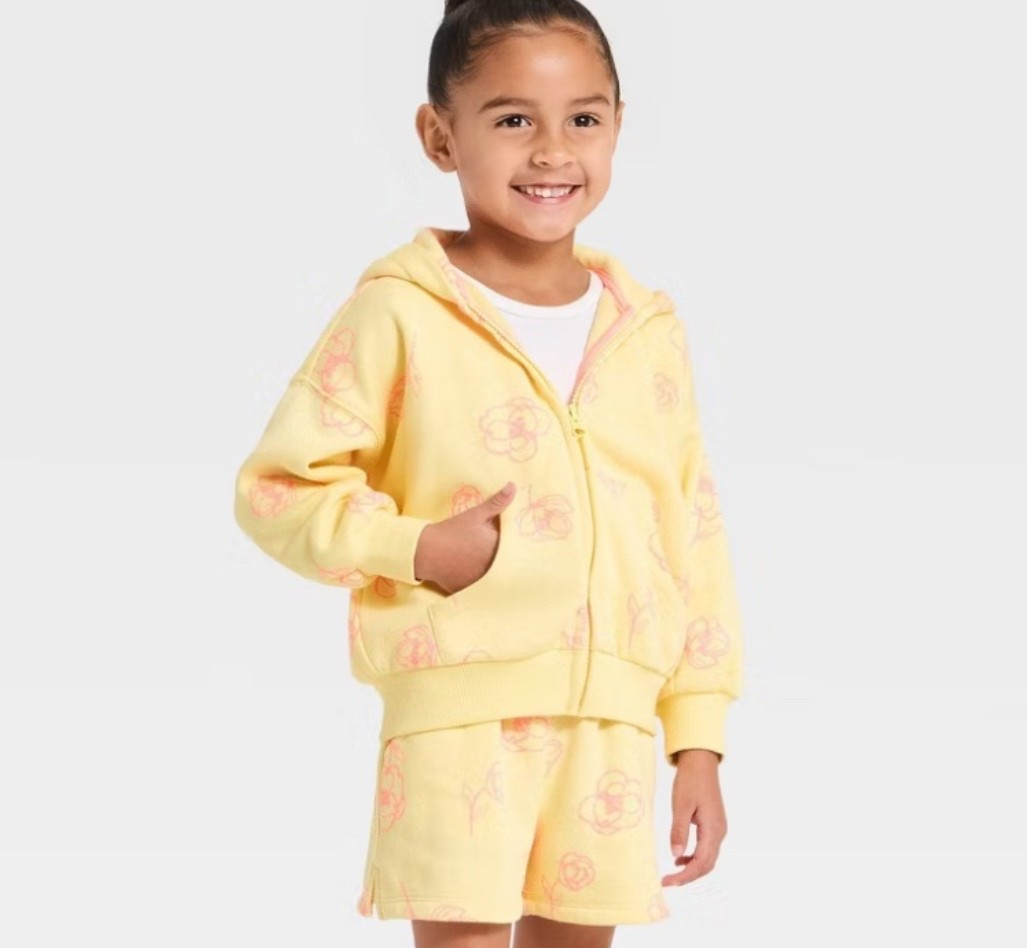 Cute spring clothes for toddler girls! 

#LTKmomlife #LTKKids #LTKBaby