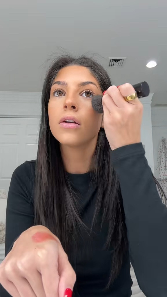 Makeup routine 💄✨🤍
.
.
#makeup #makeupgrwm #beauty 

#LTKBeauty #LTKSeasonal #LTKU