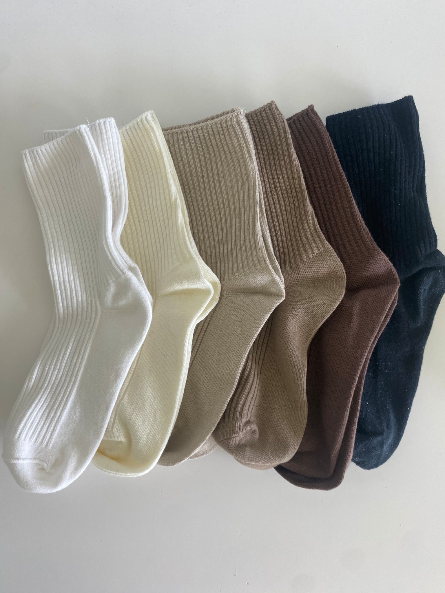 Amazon Fall Finds #fall fashion #winterfashion #socks #crewsocks #amazoncrewsocks 

#LTKSeasonal #LTKStyleTip #LTKFindsUnder50