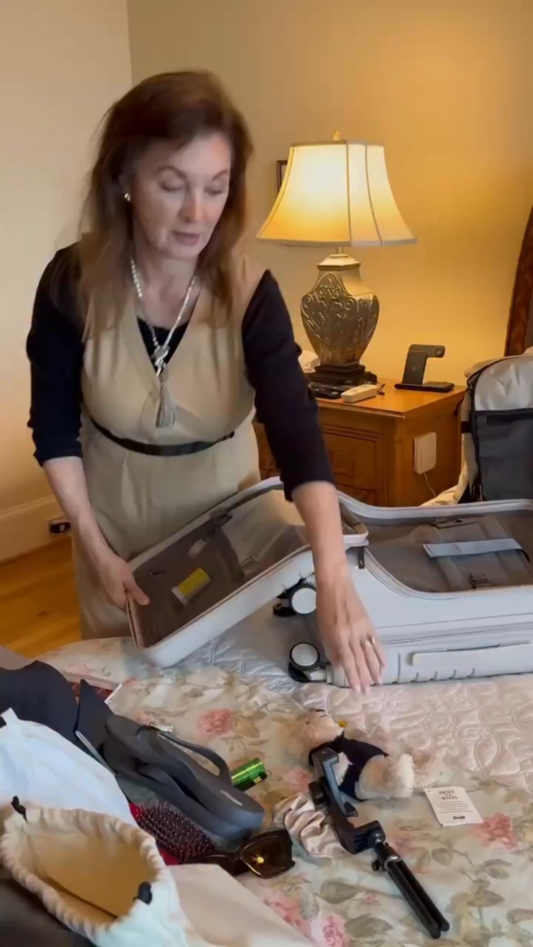 Holiday travel just got a lot smarter ✈️✨
I’ve been using my @bagsmart_official luggage and backpack — designed to keep everything perfectly organized and stress-free. From my passport to my favorite essentials, everything stays right where I need it 💗 get extra discounts + a FREE set of packing cubes with any designated suitcase bundle 🎁

Use code AvaGB for 10% off (link in bio)!

#bagsmart #travel #travelessentials #travelwithbagsmart #packingmadeeasy #familytravel #familytrip

#LTKCyberWeek #LTKGiftGuide #LTKTravel