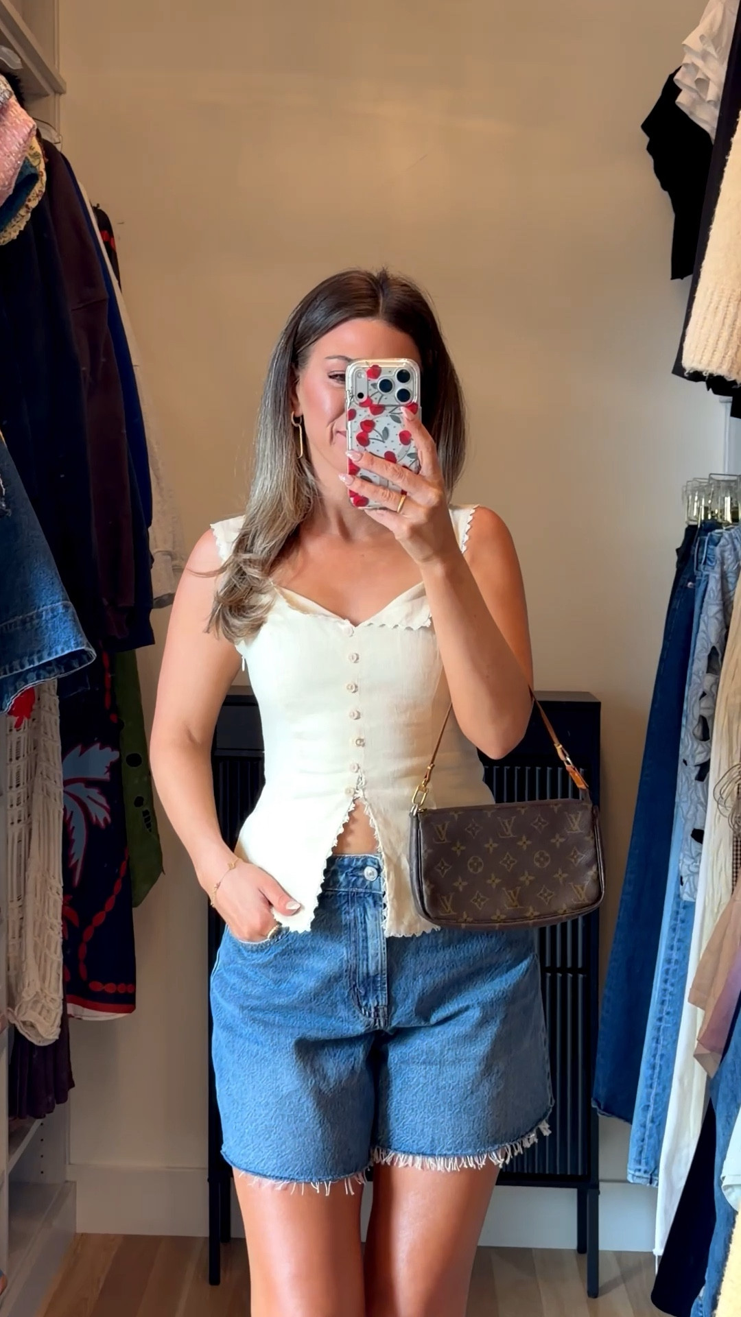 Abercrombie denim shorts styled for summer with yellow button down tank

Wearing 27 in shorts small top
Electric picks code: emerson20

Denim
Summer look
Lunch date
Casual
Everyday
Travel

#LTKSeasonal #LTKootd #LTKgrwm