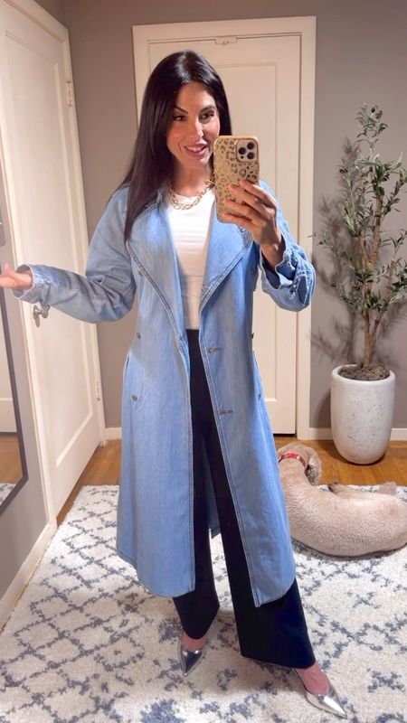 THE coat you need for Spring is on sale now for 30% off if you hurry! I’m wearing the Small and I love it!!!! A trench coat is a wardrobe staple and denim is so on trend right now. You need this coat!

#LTKsalealert #LTKover40 #LTKVideo