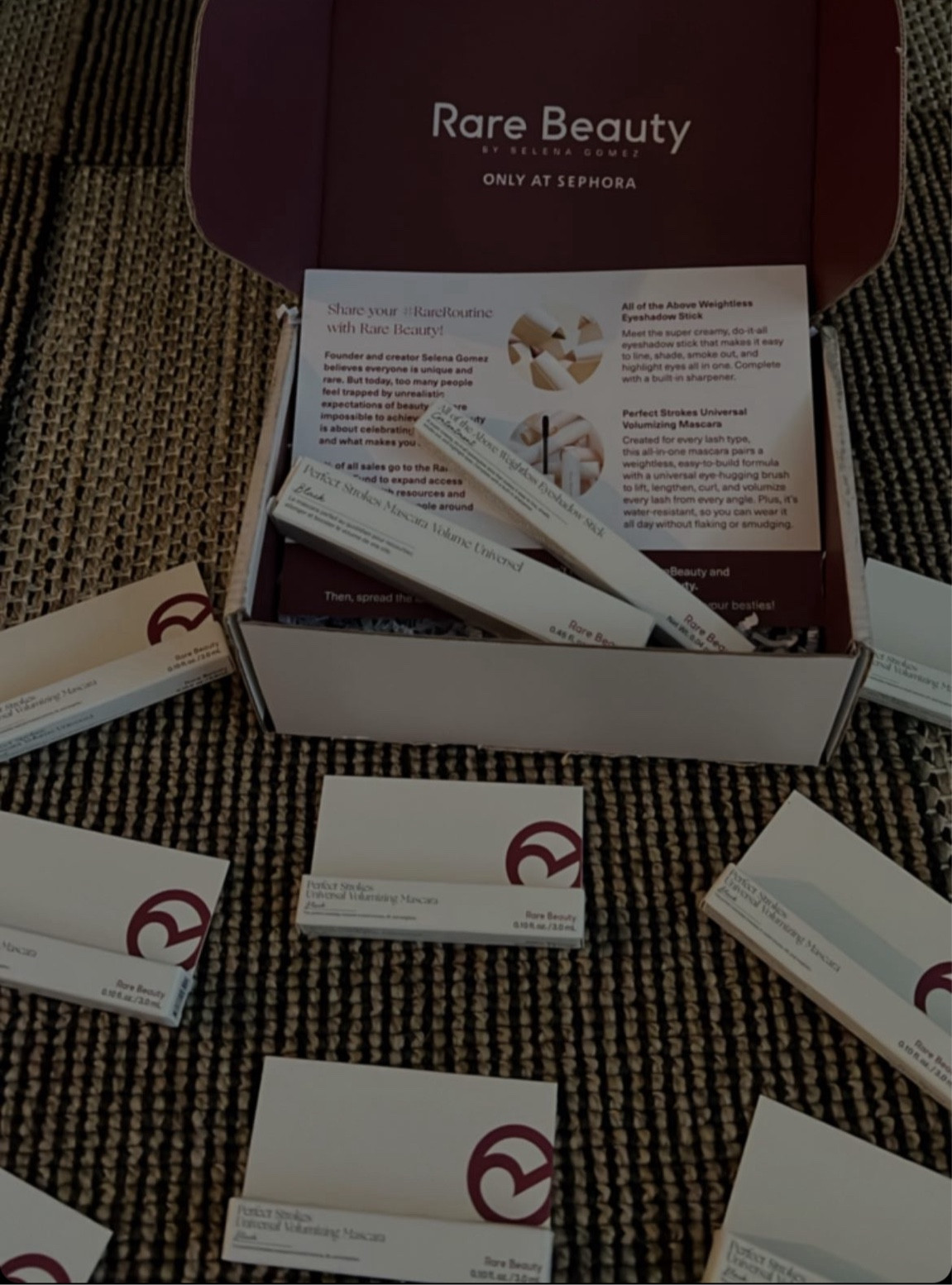 Rare beauty mascara and eyeshadow sticks

#LTKbeauty #LTKHoliday