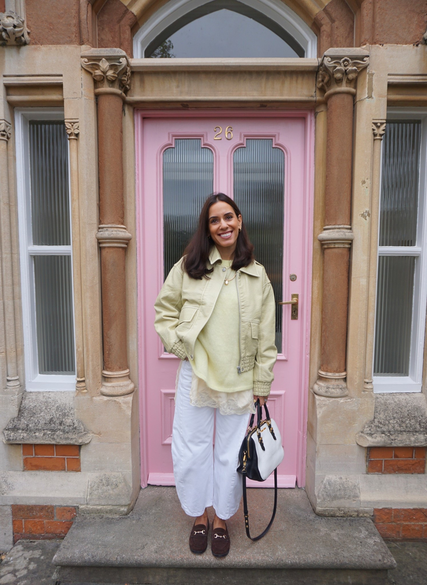 Layering butter yellow 

#LTKjeans #LTKautumn #LTKstyletip