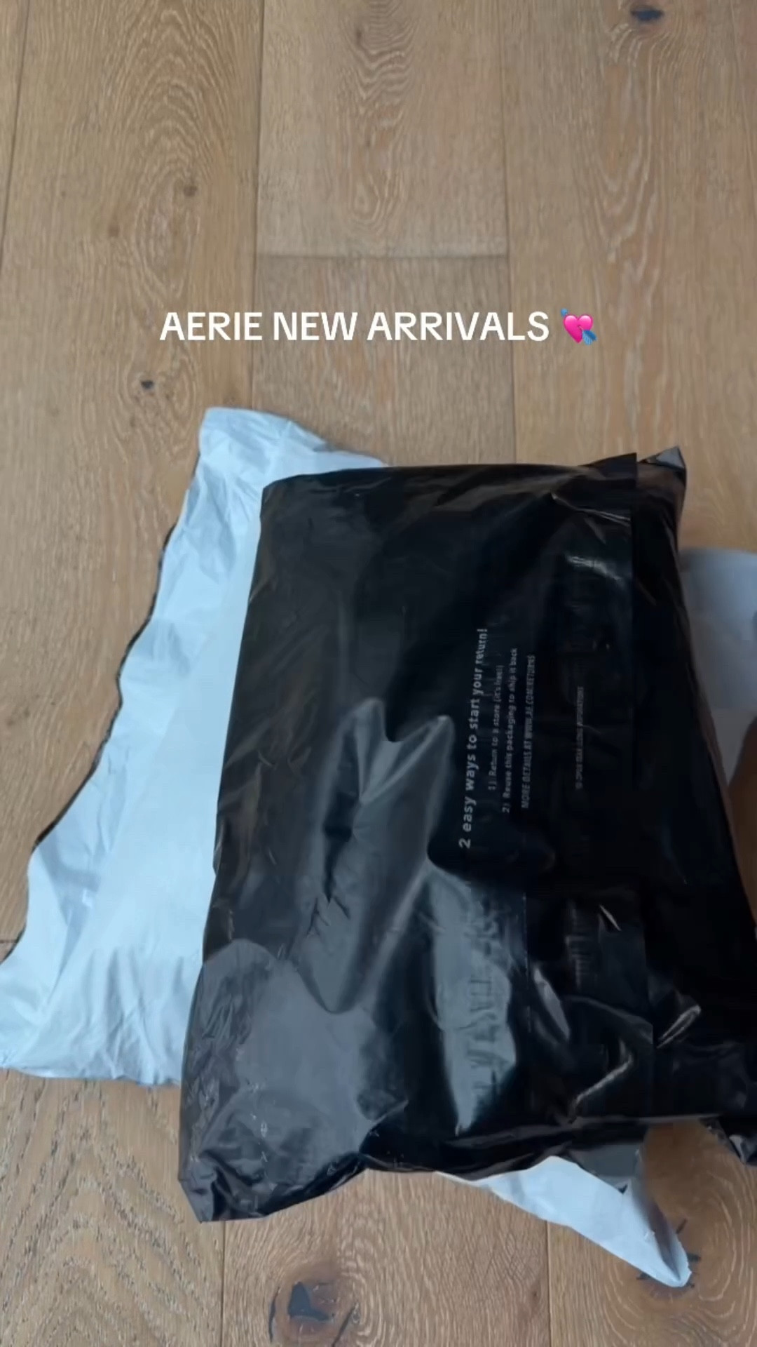 Aerie haul ✨  sooo many Valentine’s Day stuff right now 😍💘 I will have my order on my LTK! I will post a try on soon. 

#LTKFindsUnder100 #LTKActive #LTKU