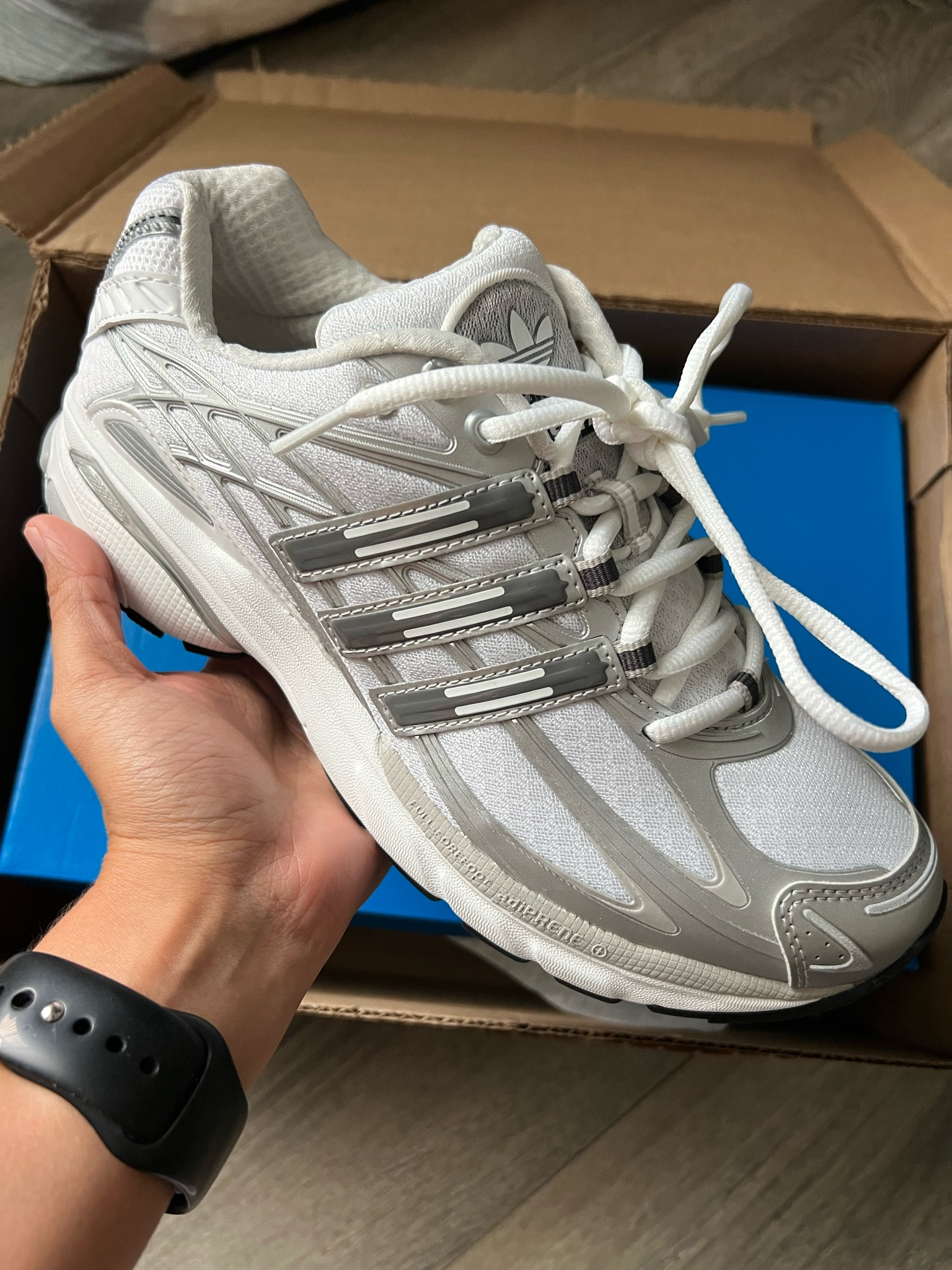 Adidas dad shoe. I ordered 7.5 they were too big so returning for 6.5

Walking, gym, shoes, neutral, comfort, style, trendy, clothes 

#LTKShoeCrush #LTKFitness #LTKStyleTip