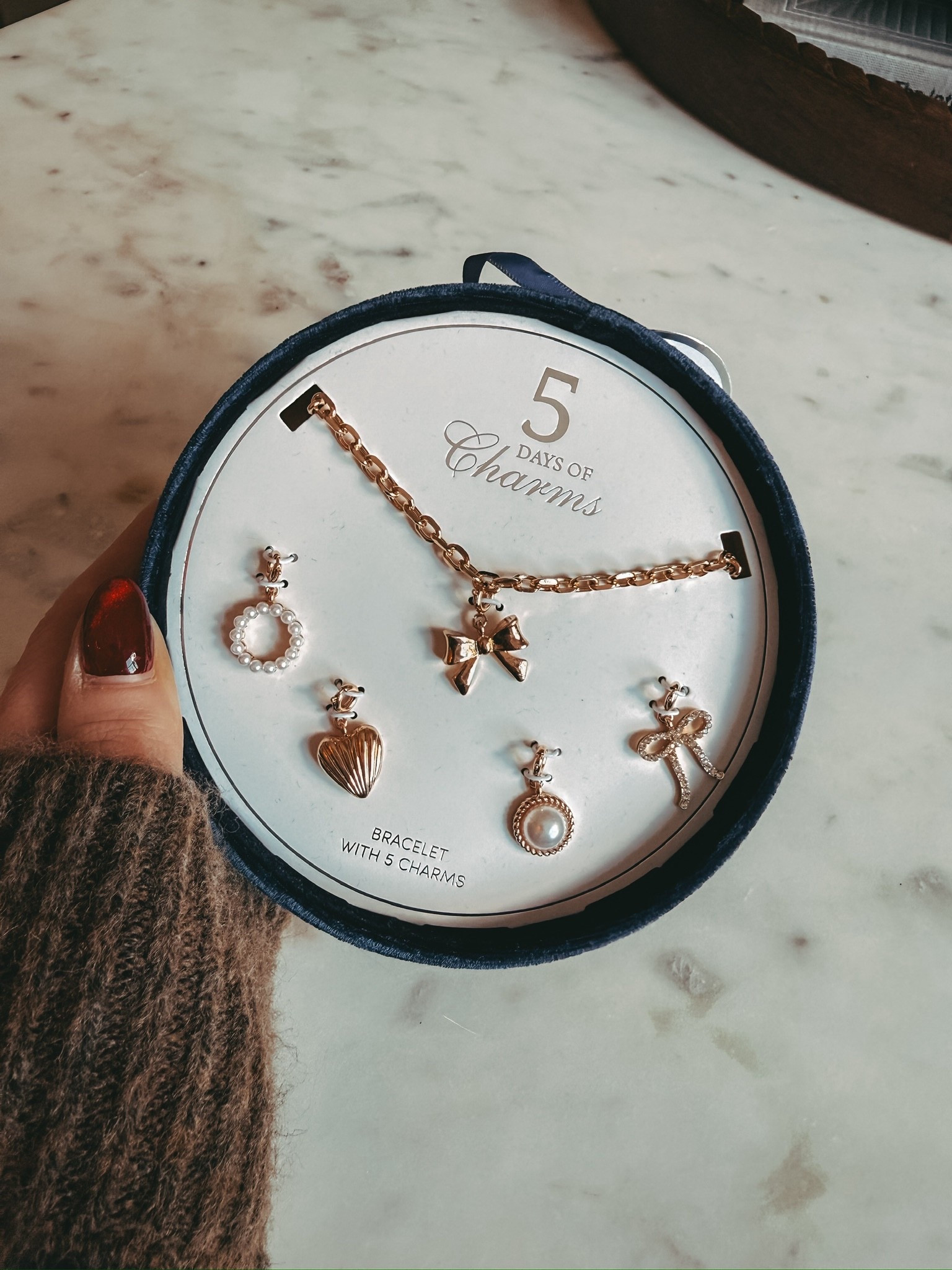 Love this charm set from Walmart - it could make the perfect stocking stuffer! 🎁❤️🎅🏻🎄

#LTKHoliday #LTKGiftGuide #LTKSeasonal