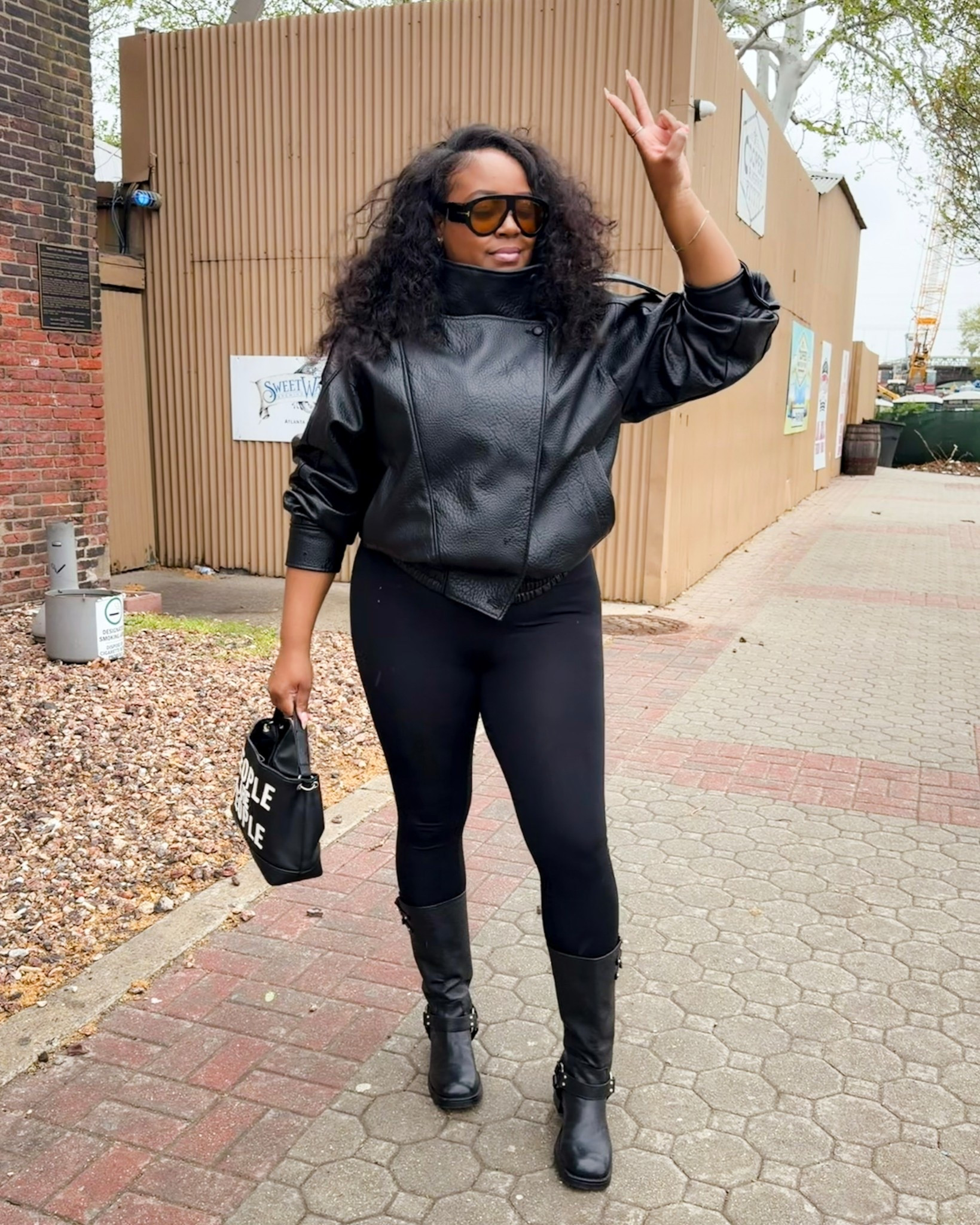 Rainy day outfit 

#LTKMidsize #LTKSeasonal #LTKootd