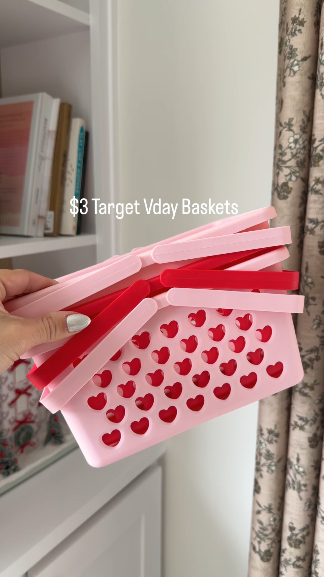 Run!! These are so so cute for little Vday gifts for teachers, friends, and kids! 🩷❤️

#LTKKids #LTKGiftGuide #LTKHoliday