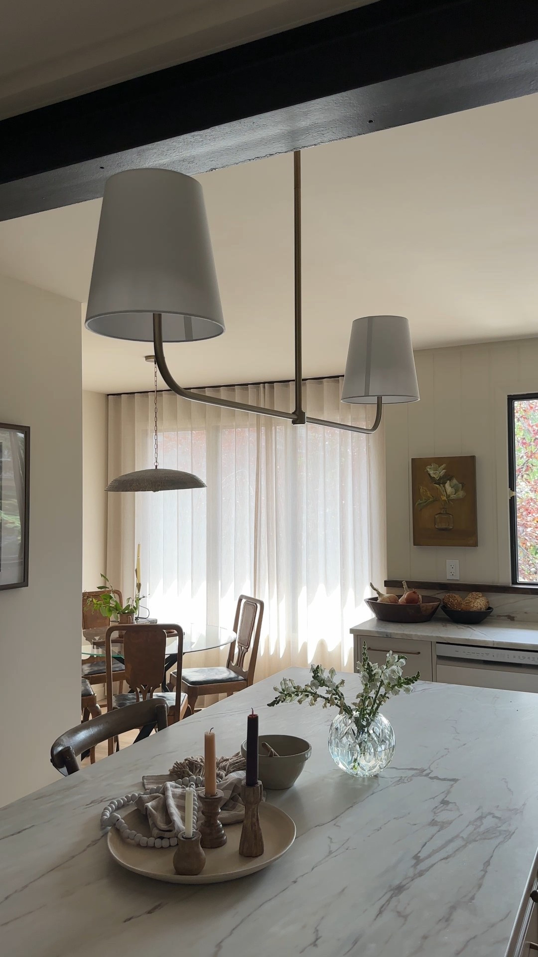 Flashback to our last renovation—this over-island light was a major budget win.
Modern, sculptural, and it saved us hundreds. Still obsessed.

💡Linked it here in case you’re after something beautiful that doesn’t break the bank.

#lightingdesign #kitchenreno #budgetfind #ltkhome #flashbackfriday #drapersdoingrenos

#LTKHome #LTKStyleTip