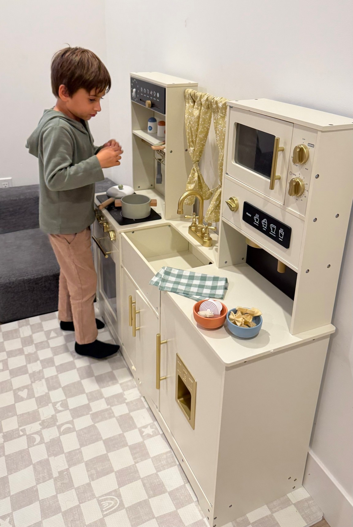 Cutest gift idea for the holidays any kid 1-8 will love 

#LTKKids #LTKHoliday #LTKGiftGuide