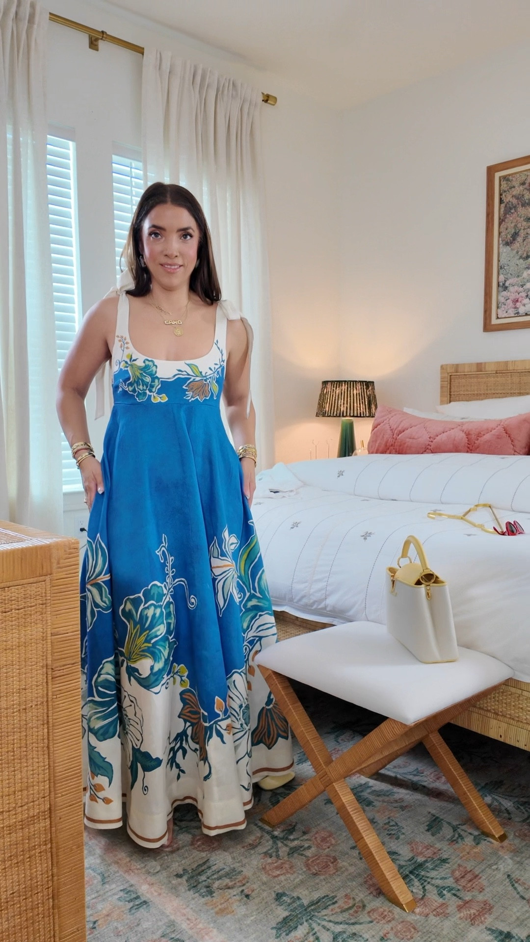 This dress is gorgeous had to share with you ❤️

#LTKOver40