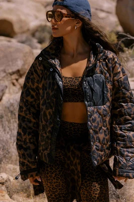 Harvie Jacket Caramel Leopard | Beach Riot