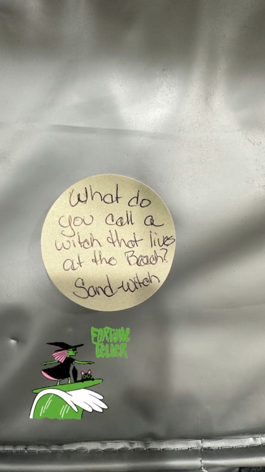 Today’s lunchbox joke
Halloween jokes


#LTKHalloween #LTKKids #LTKFamily