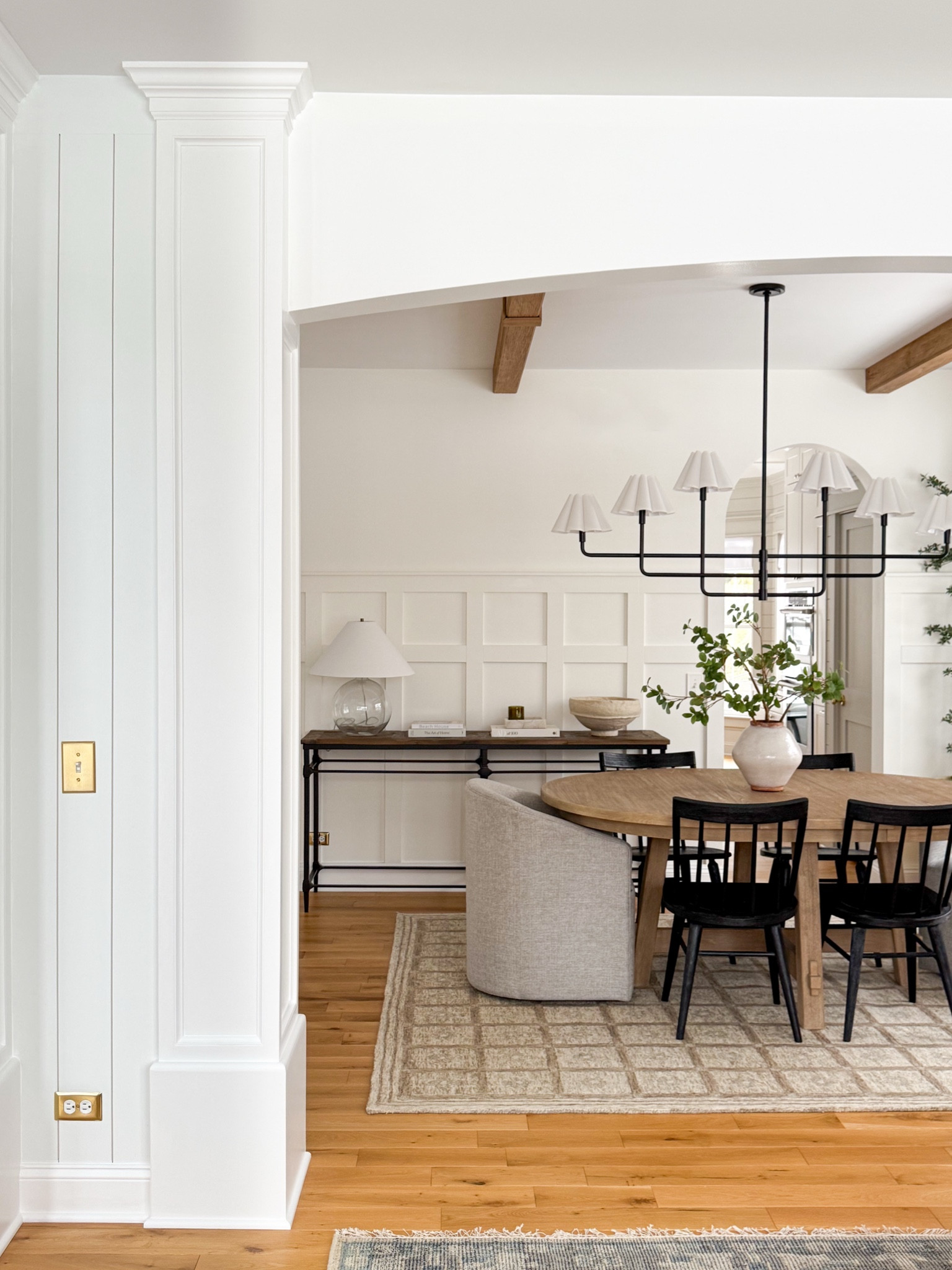 Dining room, lighting, chandelier, Polly, Regina Andrew Detroit, pottery barn, Joon Loloi, organic modern, home decor, inspo, interior, styling 

#LTKSaleAlert #LTKMostLoved #LTKHome