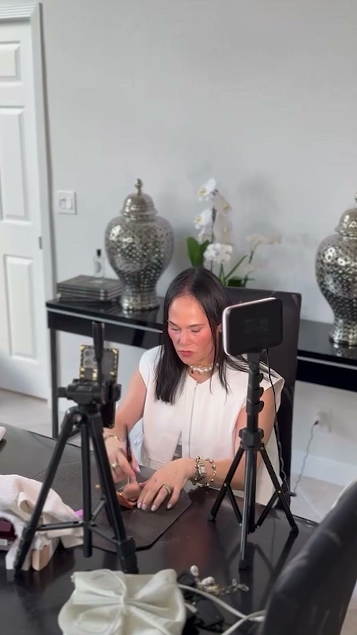 ☀️ POV: A Day in My (Not-So-Typical) Typical Life ☀️

From morning routine vibes to my workday hustle, today I’m pulling back the curtain and letting you peek at both sides of my world:

👩‍💻 Business Owner – running my marketing company, strategizing, and building big ideas.
📱 Content Creator – sharing fashion + beauty finds, creating content for YOU, and connecting with this amazing community.
💍 Wife + Mom + Dogmom – the roles that keep me grounded and give me the most joy.

My days are a mix of front-of-the-camera moments and behind-the-scenes chaos… but honestly, I wouldn’t have it any other way. 💕

#LTKdayinmylife #LTKstorytime #LTKvlog
