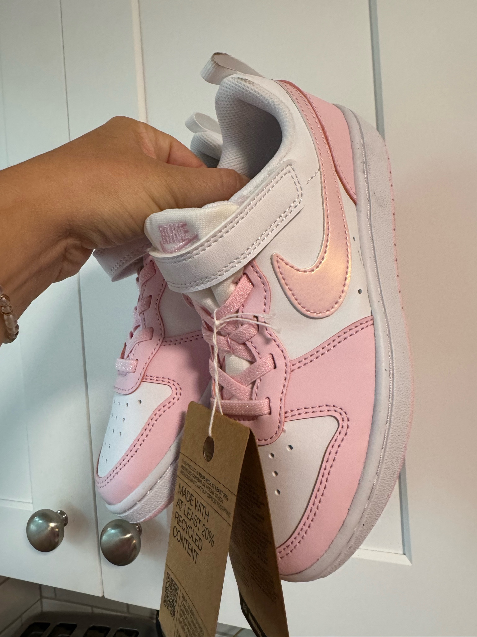 The cutest pink Nikes for little girls!!! Glitter laces and pearlized swoosh!!! It’s in the details! 

#LTKActive #LTKKids