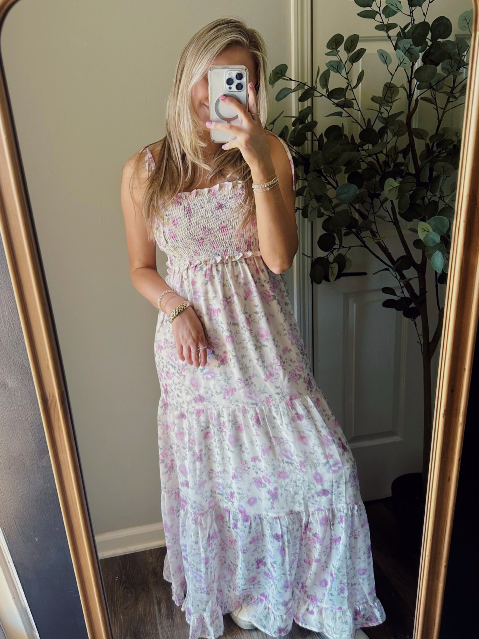 The prettiest summer dress 🌸🤍

#LTKStyleTip #LTKFindsUnder100