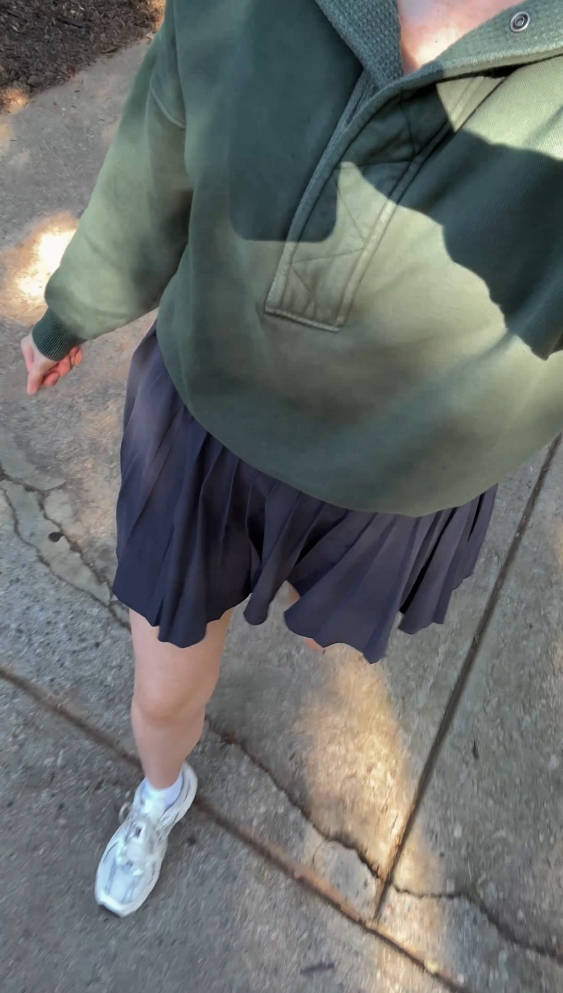 Chilly morning walk outfit 🤎