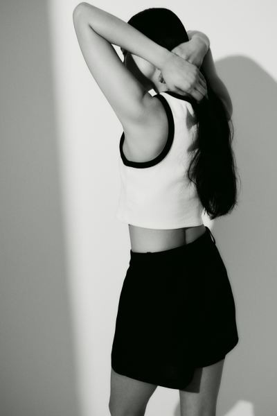 Crop Tank Top - White/black - Ladies | H&M US | H&M (US + CA)