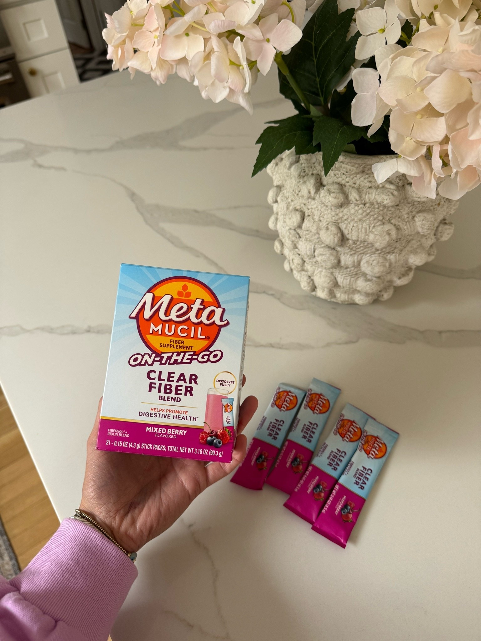 Metamucil on the go packets! Perfect solution for fiber on the go this summer! 
#ad #targetpartner #metamucil_partner @Target  @metamucil