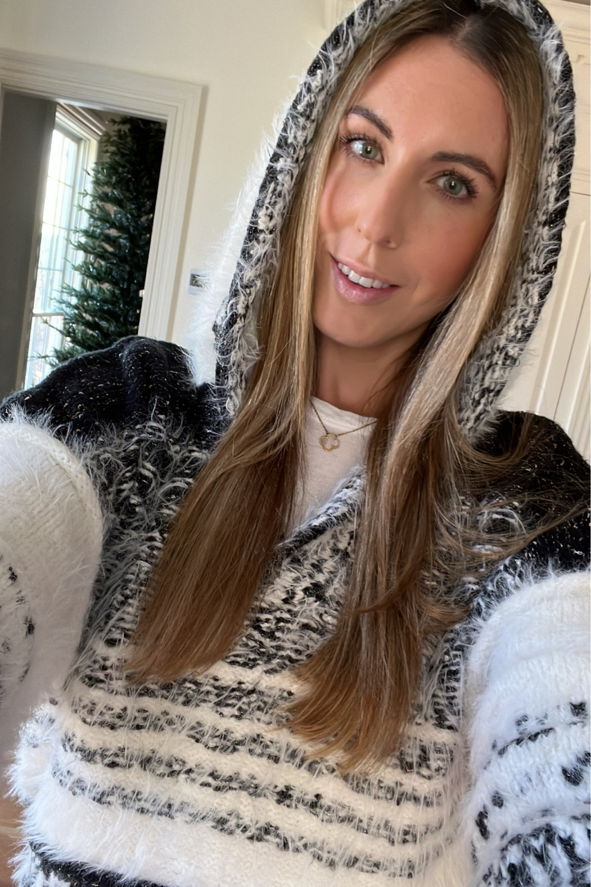 The COZIEST sweater! ❄️ 

#LTKstyletip #LTKSeasonal #LTKGiftGuide