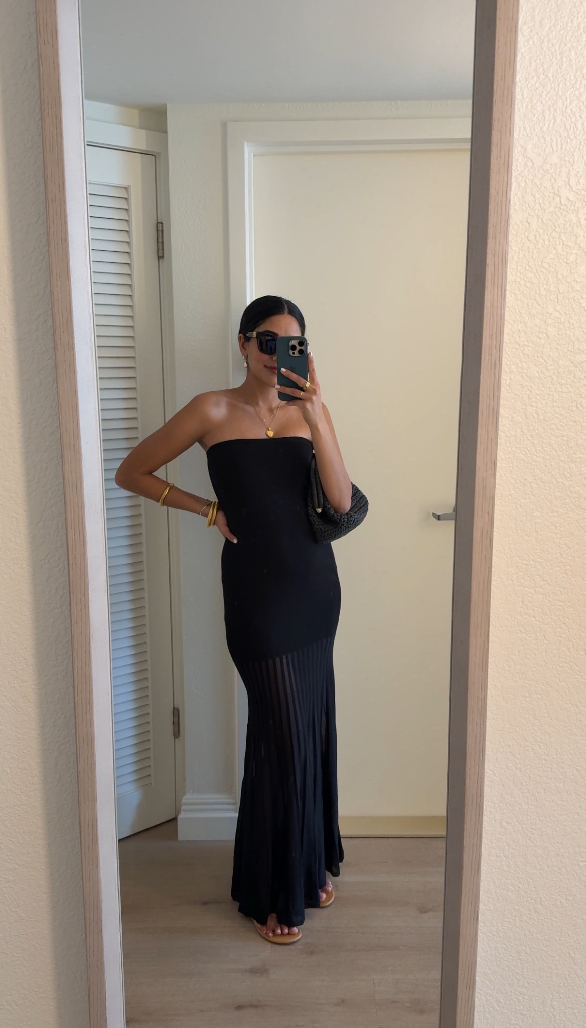 Vacation dinner outfit. Wearing a size small in the dress