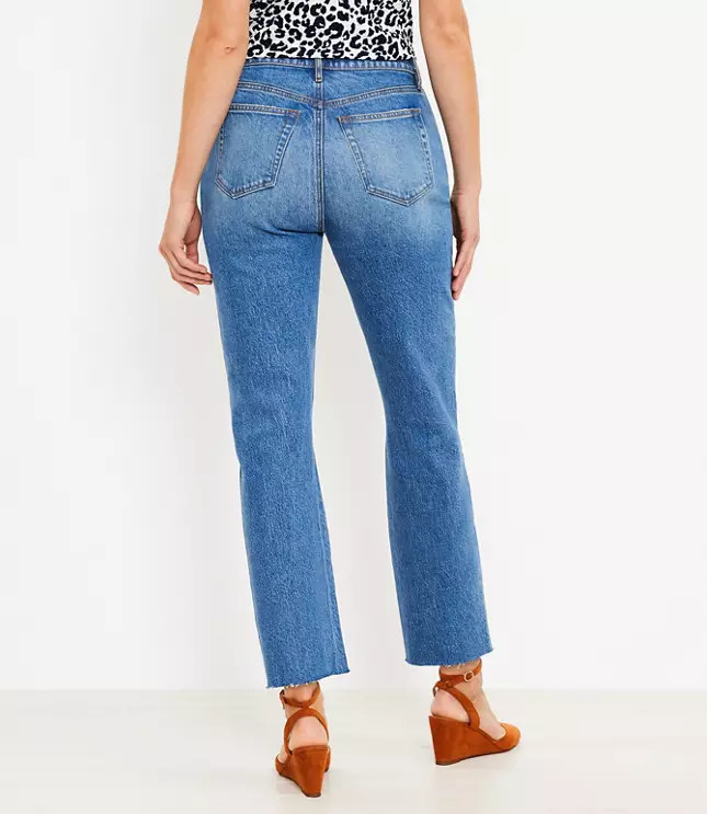 Curvy High Rise Straight Crop Jeans in Light Authentic Indigo Wash | LOFT