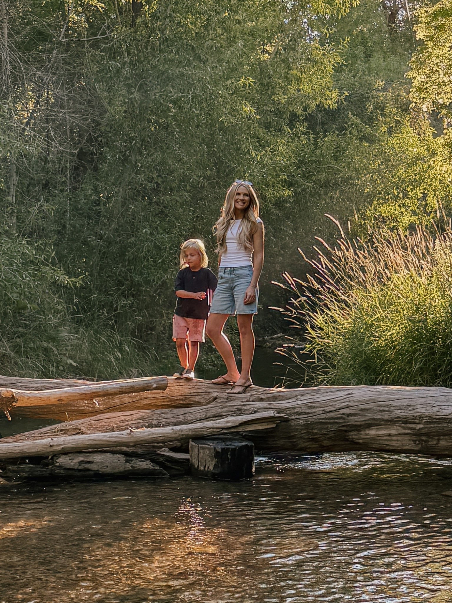 The perfect denim shorts, hold you in the right places love the wash and length. This boatneck top has been on repeat 

#LTKFindsUnder50 #LTKPetite #LTKStyleTip