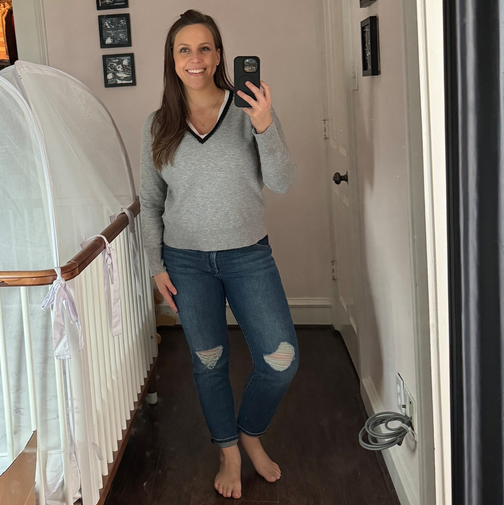 Oversized sweaters for postpartum recovery like this grey deep v sweater. Wearing a size small  

#LTKPetite #LTKgrwm #LTKBump