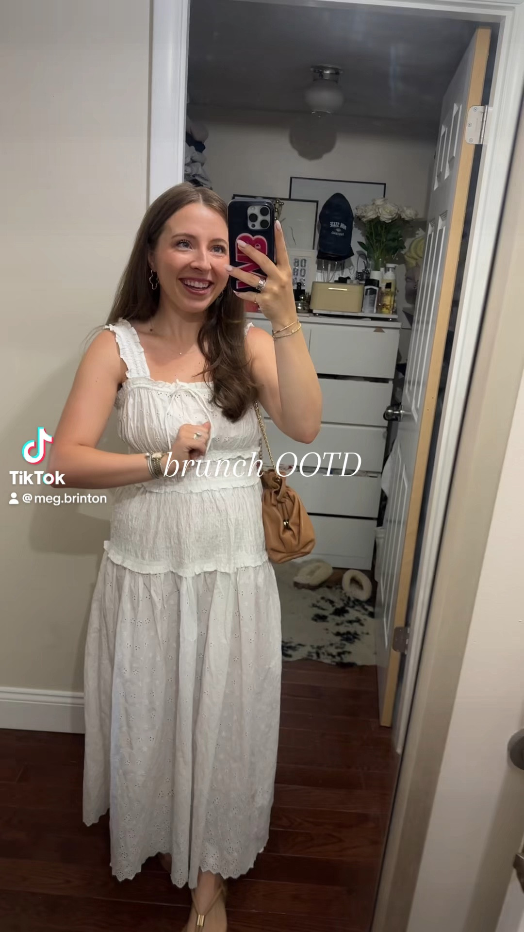 wearing an xs in the dress! Shoes are TTS and SO comfy!

#LTKVideo