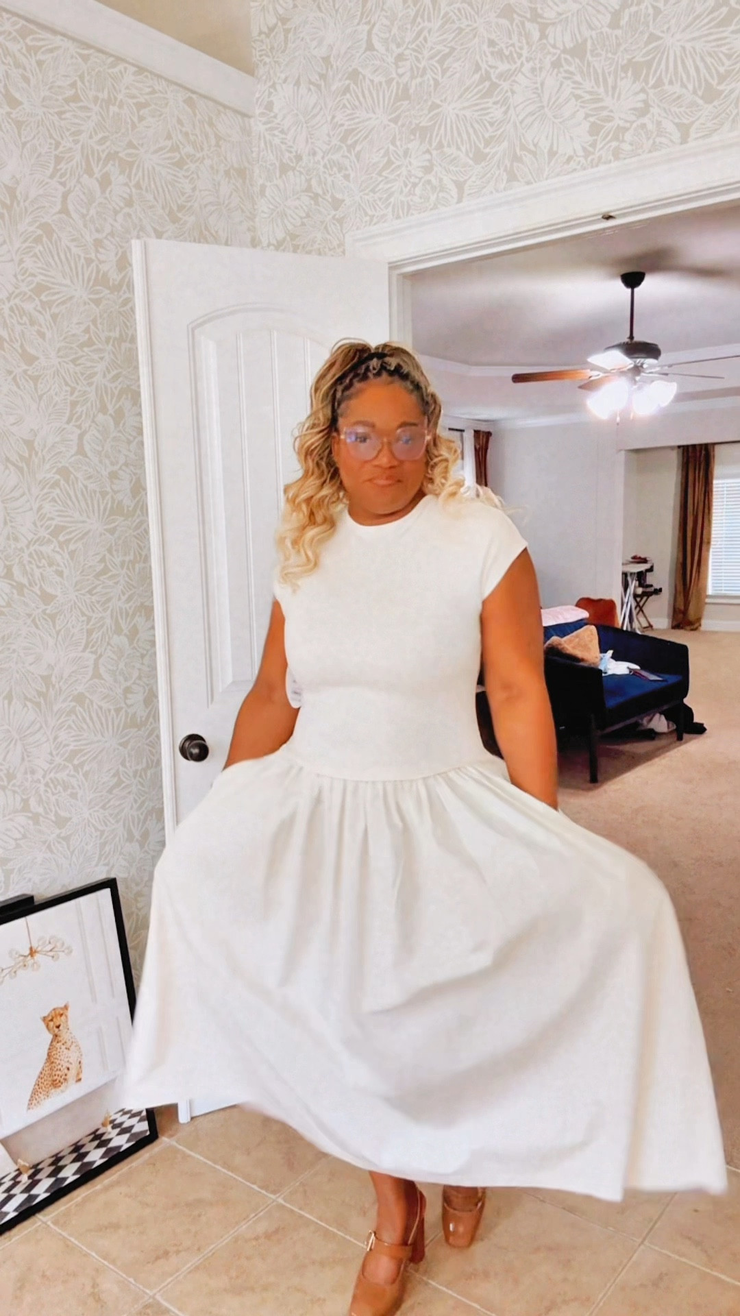 ✨ OOTD featuring this chic little dress by Scoop from Walmart. I love how effortless this piece is — comfortable, flattering, and easy to dress up or down. Throw on some boots, sneakers, or sandals and you’re ready for brunch, errands, or a casual night out. Affordable fashion that still gives a polished look? Yes please. 💁🏽‍♀️

Scoop is known for its NYC-inspired style and trendy pieces that make fashion accessible without the luxury price tag.  ￼

#LTKSpringSale #LTKootd #LTKOver40
