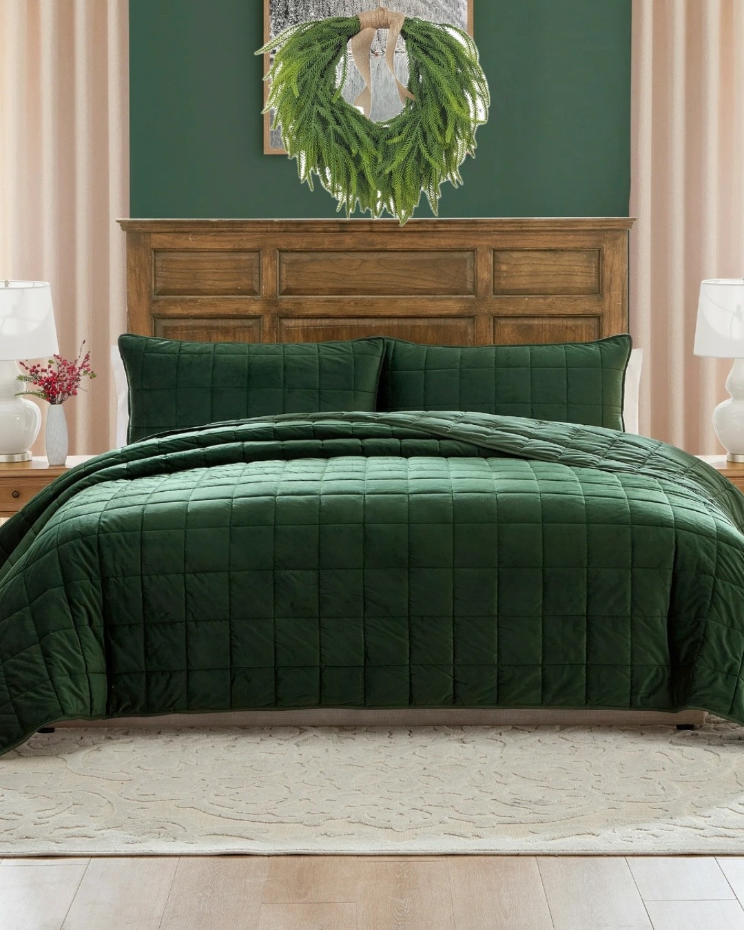 Classic Christmas Bedding 

#LTKHoliday #LTKSeasonal #LTKHome