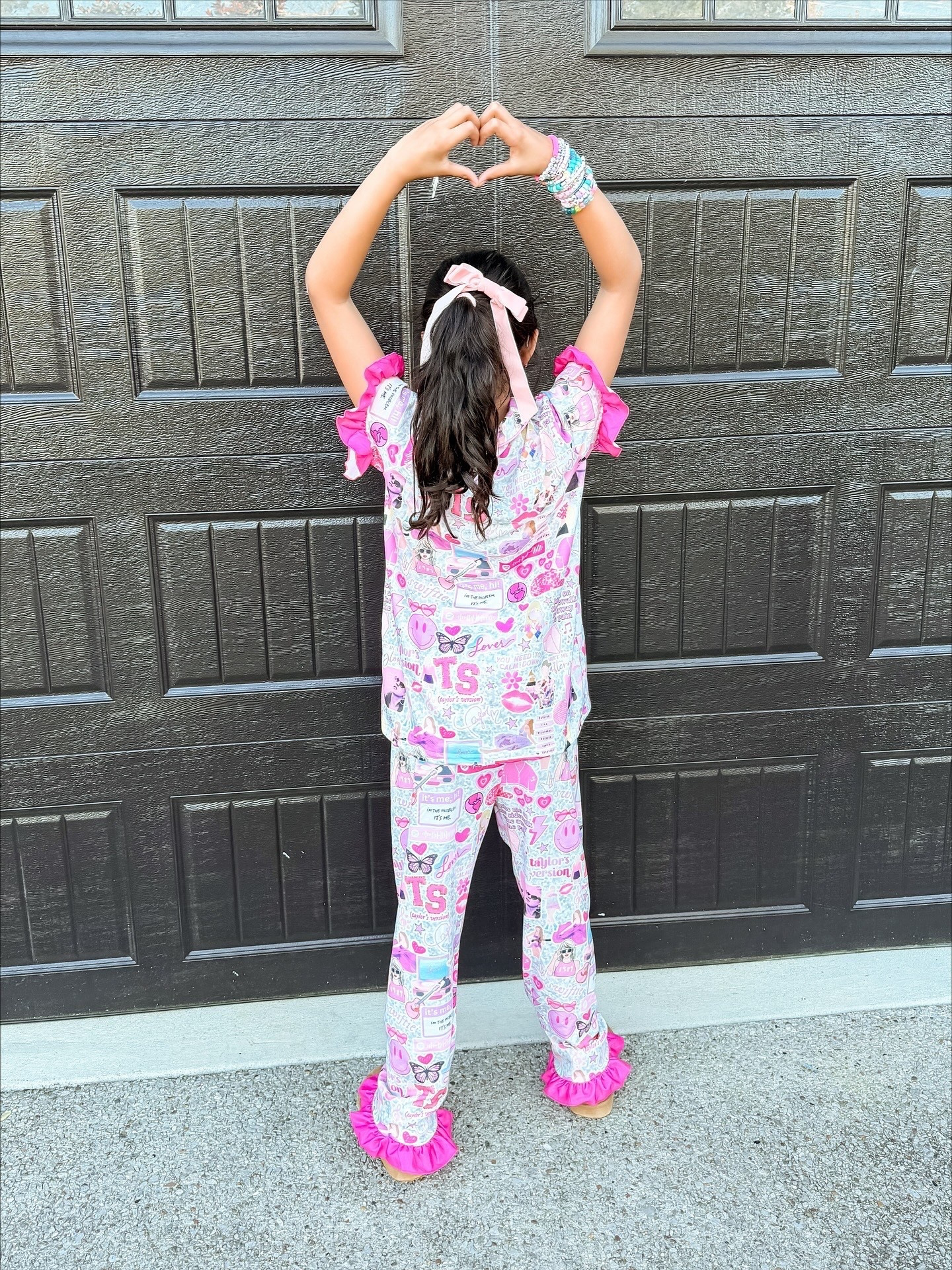 Taylor swift girls pajamas
Tswift pjs
Swiftie pajamas 
Girls gift ideas 

#LTKSaleAlert #LTKKids #LTKGiftGuide