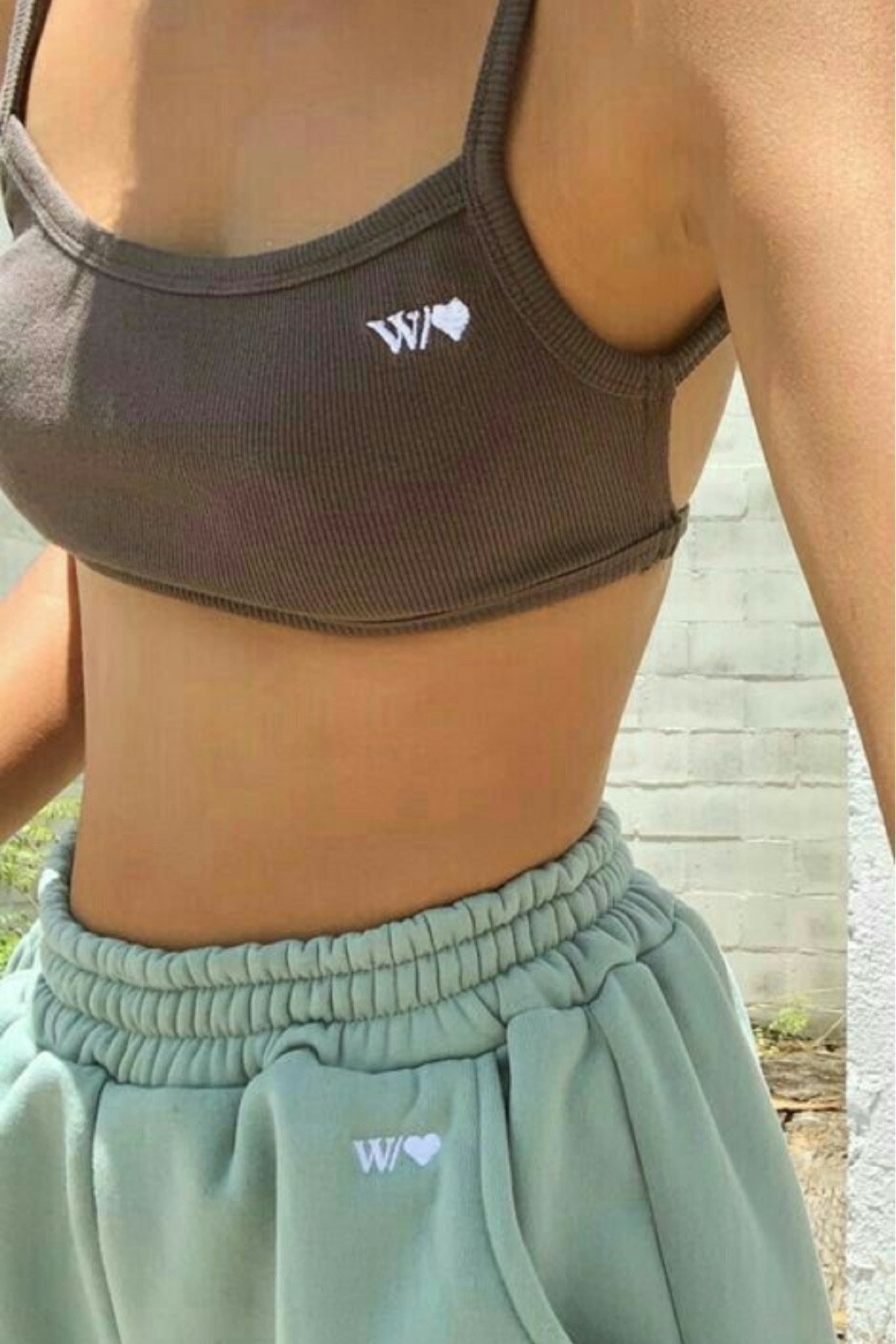 Sweatshirts and tank top! So cute !!!!

#LTKunder50 #LTKGiftGuide #LTKstyletip