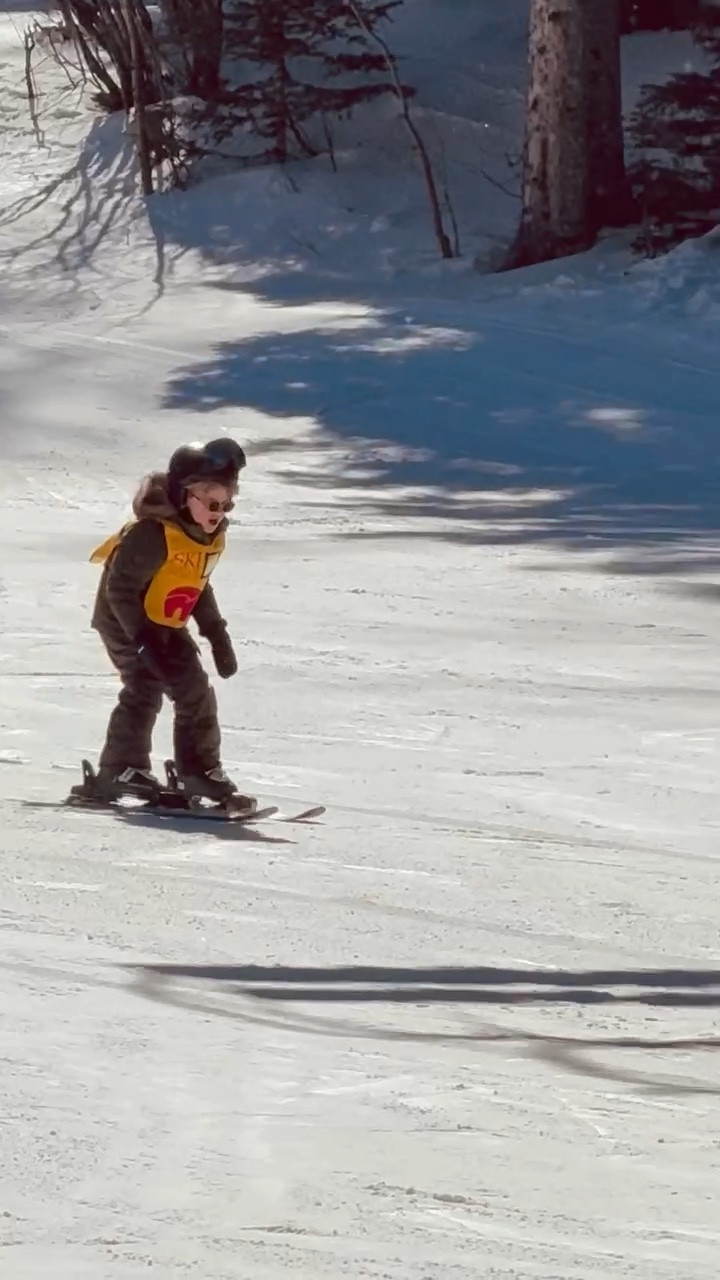 Meanwhile…this one chose chaos and pointed straight down the mountain🫣

#LTKdayinmylife #LTKTravel #LTKKids