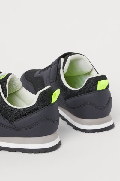 Sneakers | H&M (US + CA)