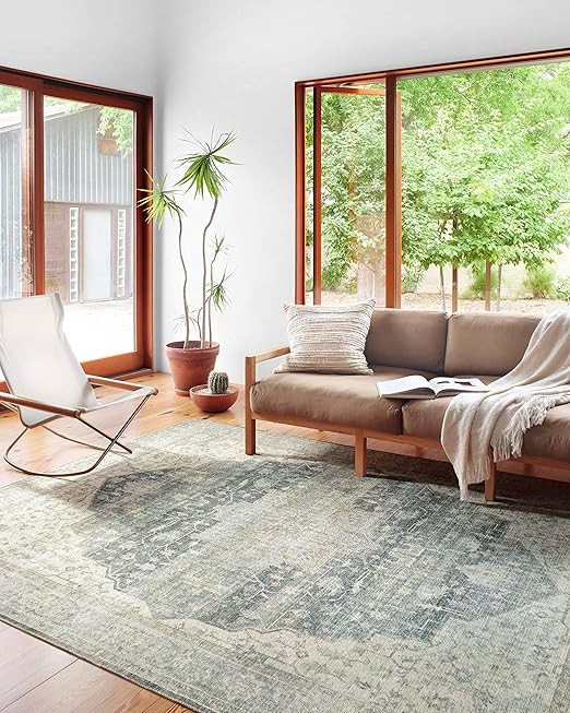 Loloi II Skye SKY-12 Charcoal Traditional Area Rug 7'-6" x 9'-6" | Amazon (US)