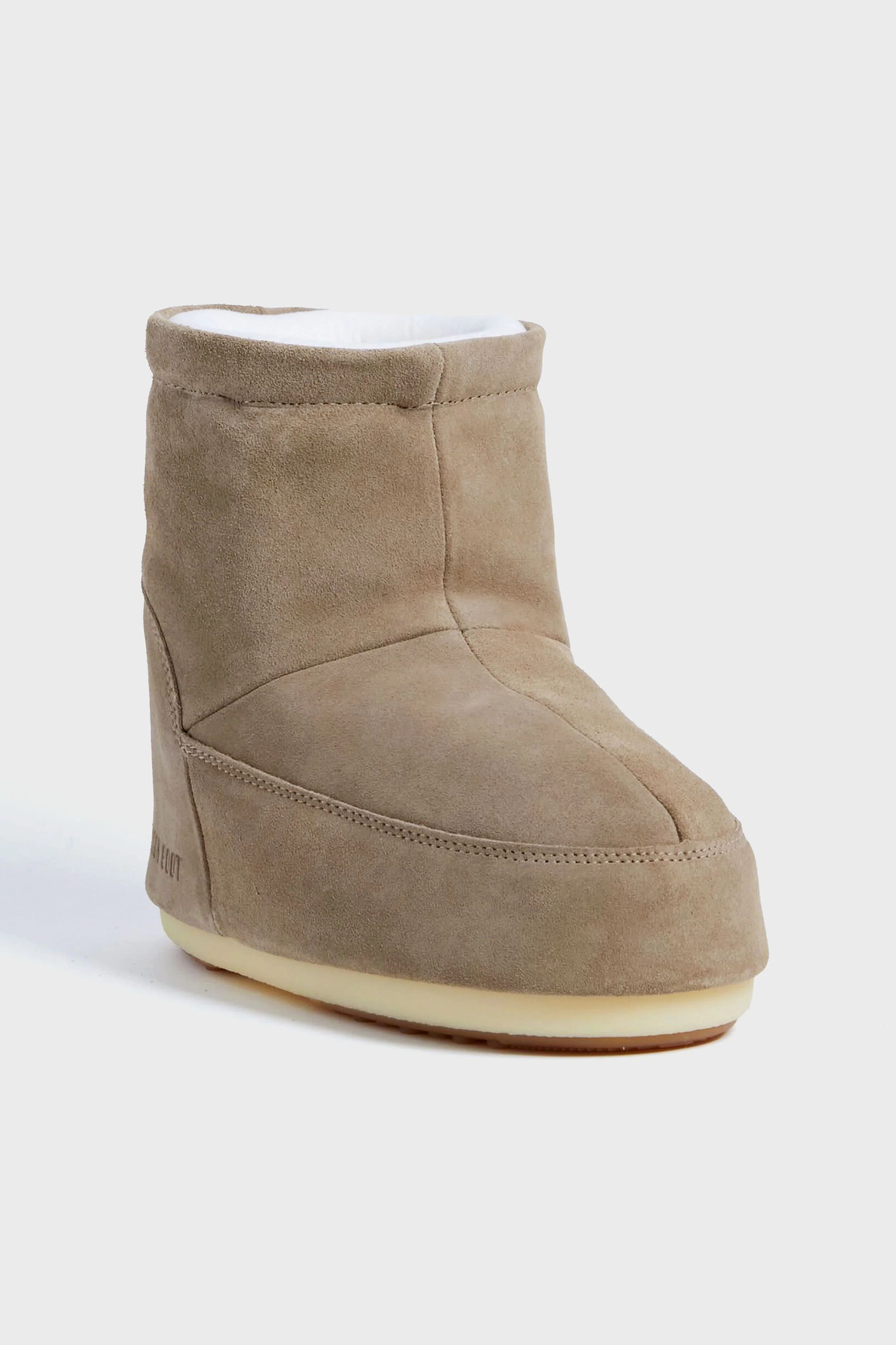 Sand Icon Low No Lace Suede Boots | Tuckernuck (US)