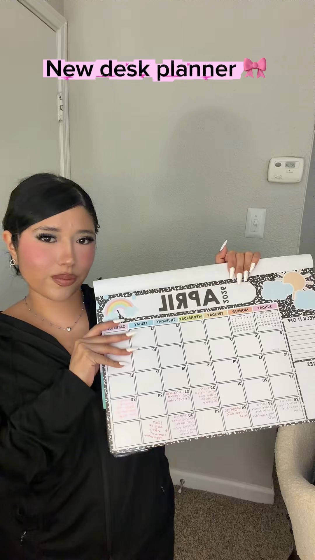 Large desk planner for the girlies that like to stay organized 🌷🫶🏼