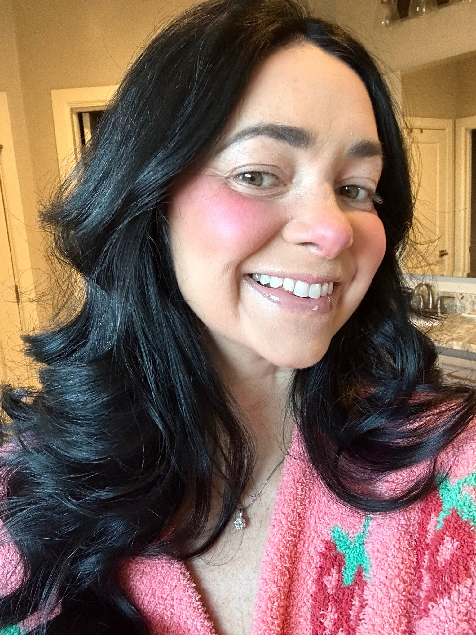 My all time favorite blush! If you are a House of Color Winter or like the look of a bright pink blush.. this is for you! I get compliments on it daily! Also sharing my other favorite products from Dibs! 

Duet Baked Blush- VIP PINK

Glow Tour Duo stick -Pink Cosmos 

Desert Island Duo stick- 2.5 
Shade 2.5 


#LTKFindsUnder50 #LTKBeauty #LTKStyleTip