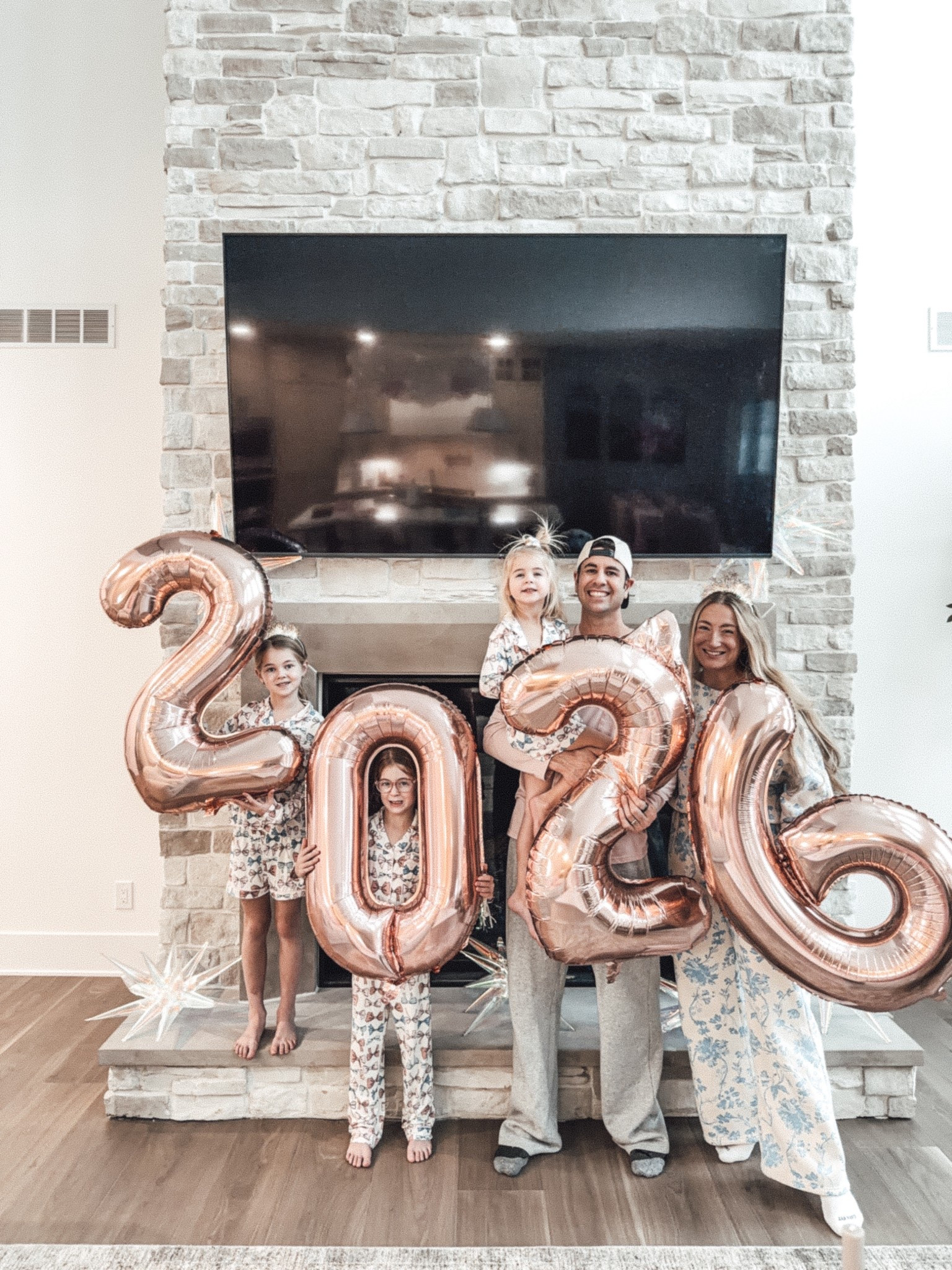 SAVE this post for next year ✨🪩🤍🥂

#LTKSeasonal #LTKFindsUnder100 #LTKHome