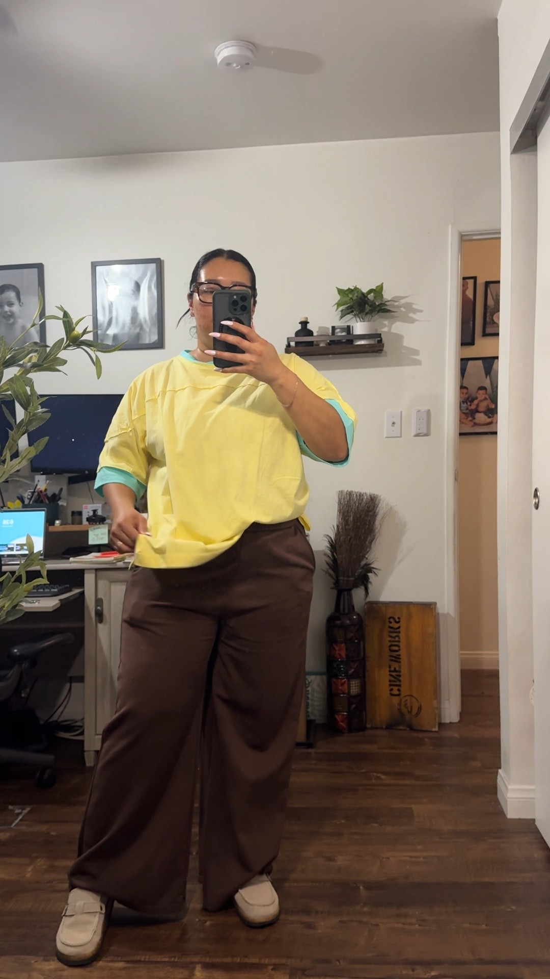 Easy outfit I’m wearing as a wfh mom and for school drop offs. It’s a hot day here in Los Angeles so I want to make sure I feel comfortable and cool. 

Shirt - large / runs big / oversized fit/ super comfy 
Pants - large / from a matching set/ super comfy and tummy friendly 
Clogs- 8.5/ tts 

WFH outfit 
Mom outfit 
Spring outfit 
Midsize outfit 
Curvy fashion 
Oversized shirt 
Pants 
Travel outfit 
Casual outfit 
Amazon outfit 


#LTKootd #LTKMidsize #LTKmomlife

#LTKmomlife #LTKootd #LTKMidsize