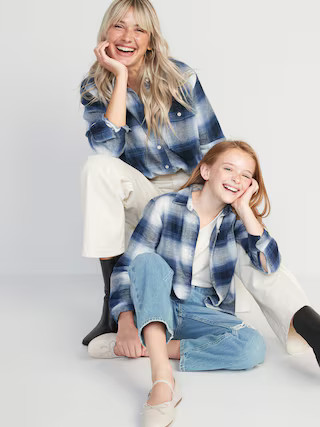 Long-Sleeve Plaid Flannel Boyfriend Tunic Shirt for Women | Old Navy (US)