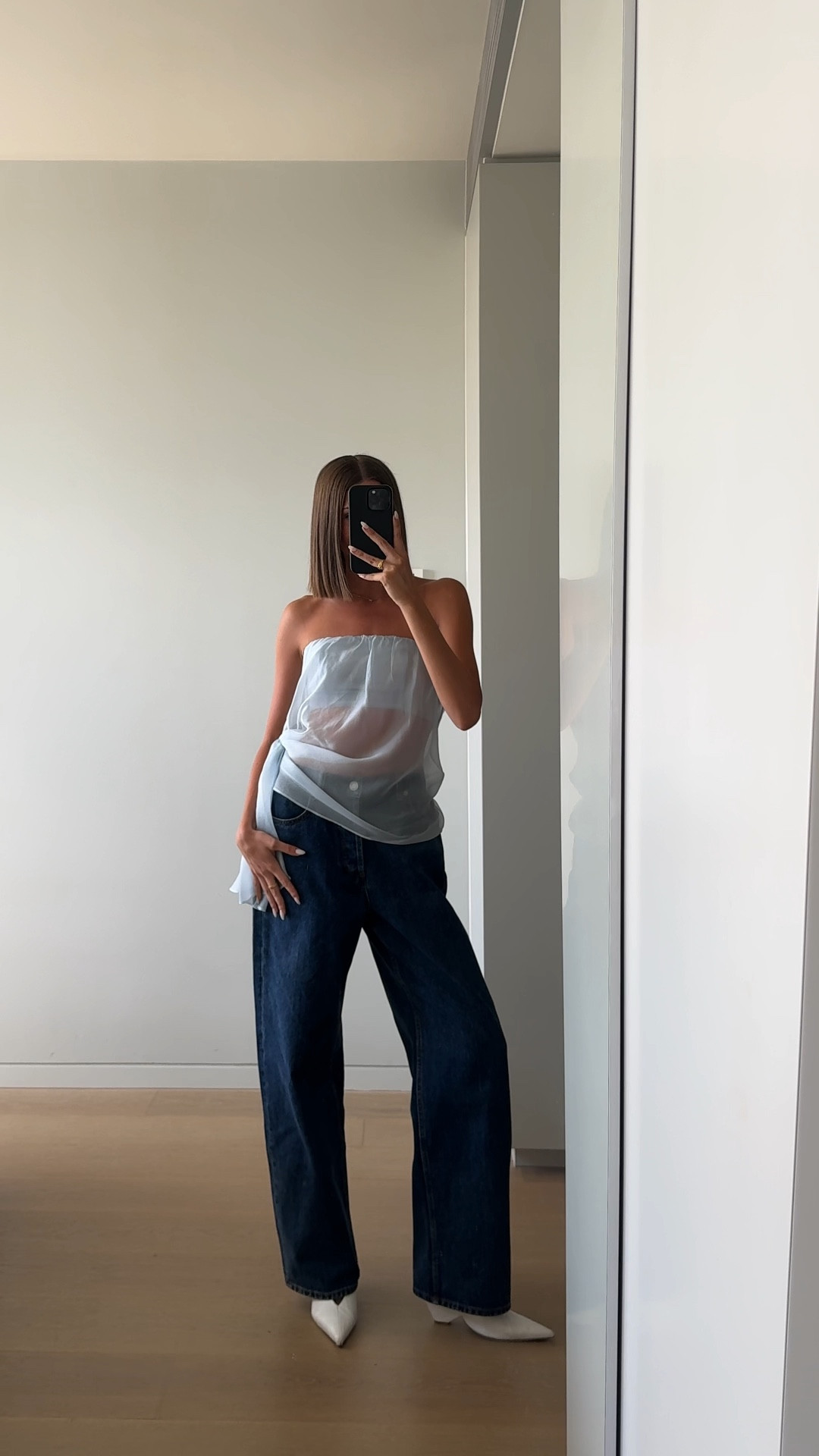A pop of colour for Spring 

#LTKspring #LTKjeans #LTKaustralia