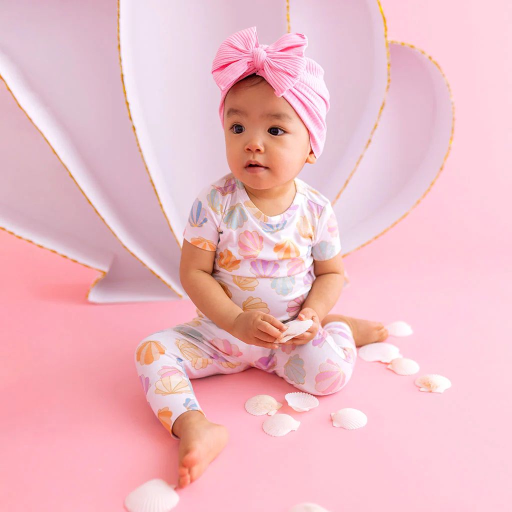 Seashells White Short Sleeve Toddler Pajamas | Clamilla | Posh Peanut
