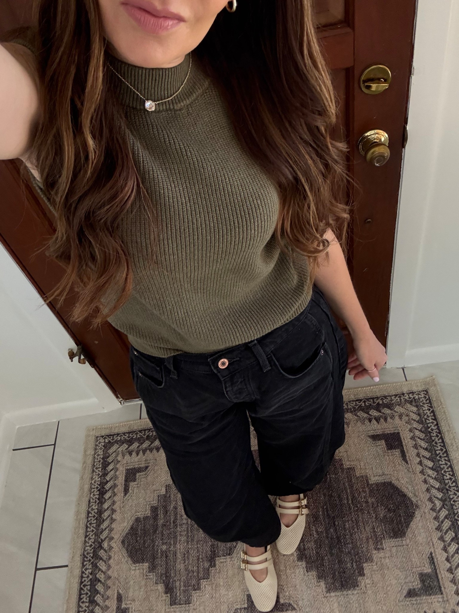 Easy fall transition outfit!🍁🍂 My vest is older, so I will link similar. All pieces run tts!
.
.
Fall, fall transition, fall style, target style, easy outfit, simple outfit, simple style, basic fashion, OOTD, neutral style

#LTKStyleTip #LTKSeasonal #LTKFindsUnder50