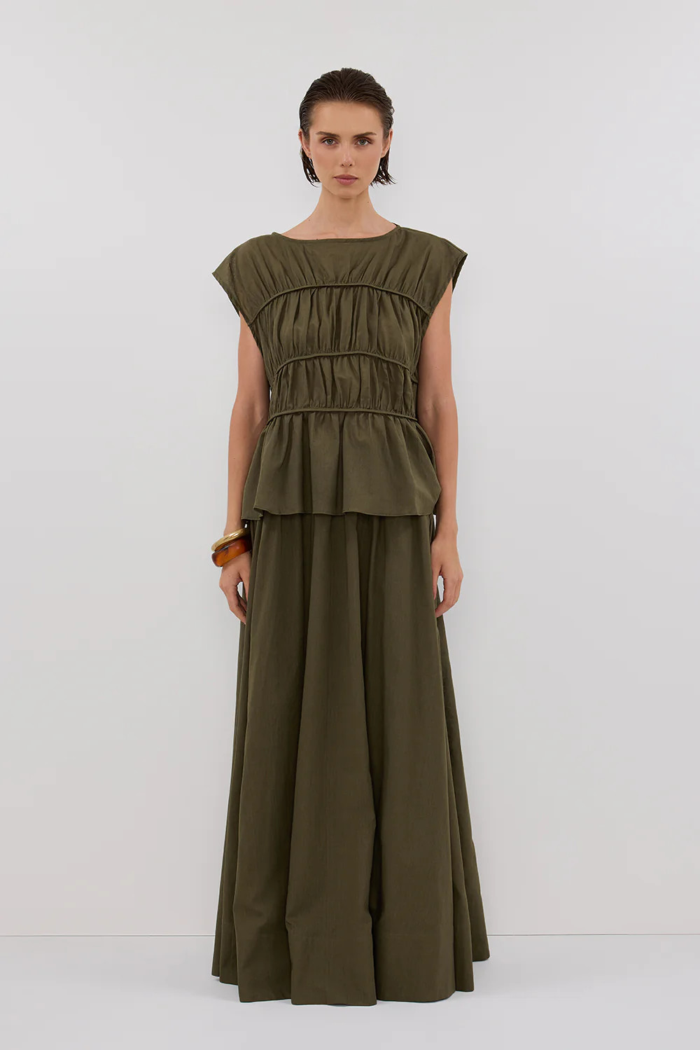FLYNN OLIVE LINEN BLEND TIERED TOP | DISSH